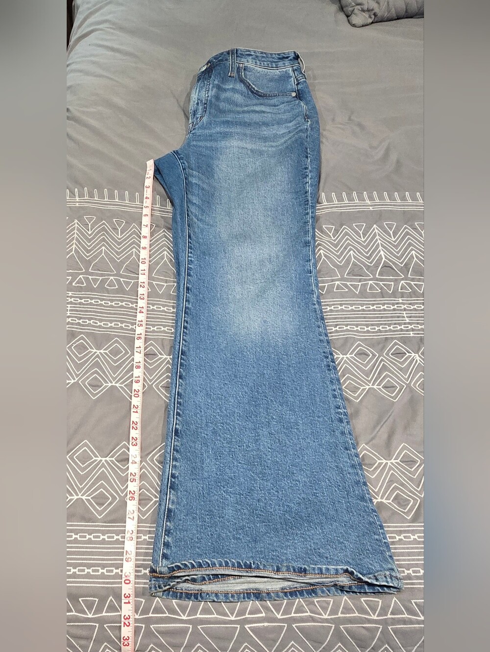 Madewell The Curvy Perfect Vintage Flare High Waisted Jean Size 31 - Picture 3 of 8